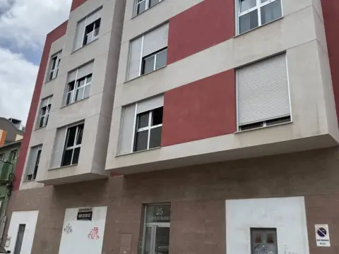 Local comercial en Arenales - Lugo - Avda Marítima