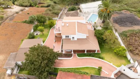 Chalet en calle Peñafiel