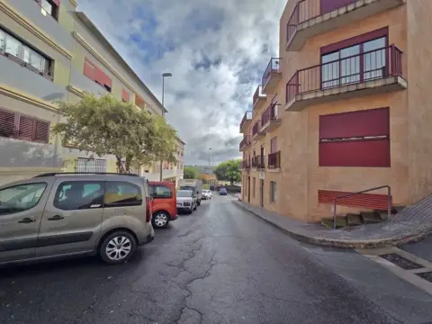 Local comercial en Paseo de los Mártires