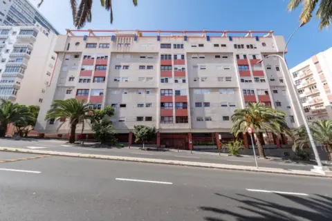 Piso en Avenida de las Escaleritas, 54