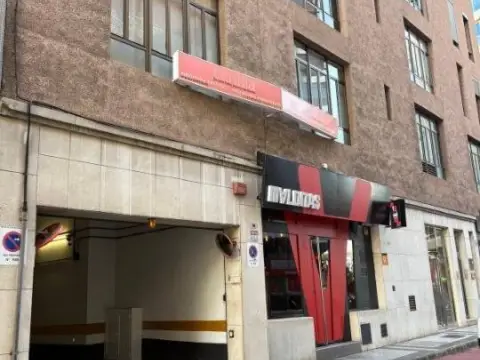 Garaje en calle Diderot