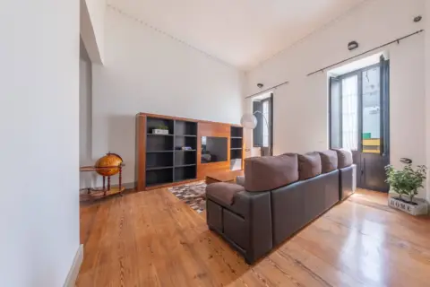 Casa en calle de Pedro Díaz, 14