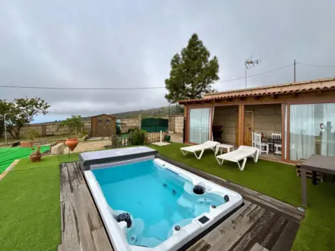 Casa en calle Fasnia, nº 8