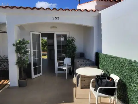 Casa en calle 8 de Marzo