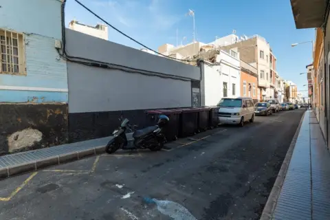 Terreno en calle Palmar