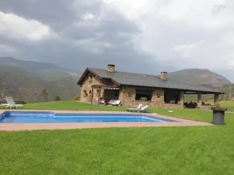 Finca rústica en Pirineo Leridano