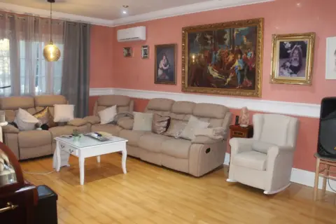 Chalet en calle de los Olivos