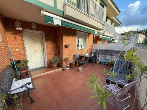 Casa adosada en Barrio Mioño, 30