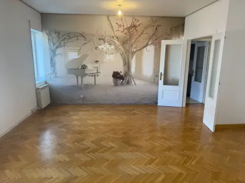 Piso en calle de María de Molina