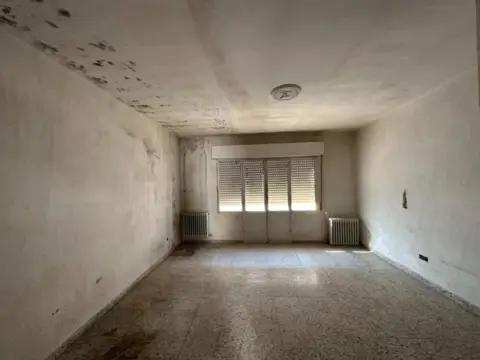 Casa adosada en Centro