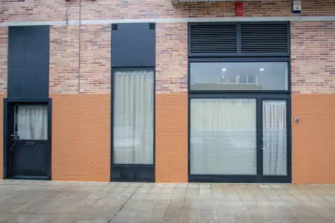 Local comercial en calle de Intxaurdi