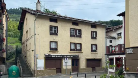 Chalet en calle de Santa Bárbara