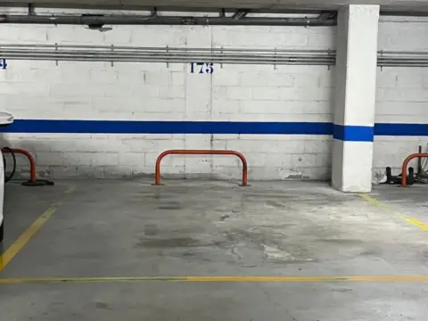 Garaje en calle calle de María Dolores Aguirre