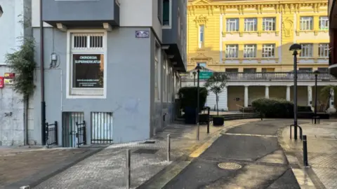 Local comercial en calle Passaman Alargunaren