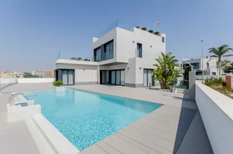 Chalet en Campoamor
