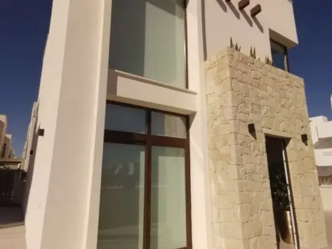 Chalet en Avinguda Argentina