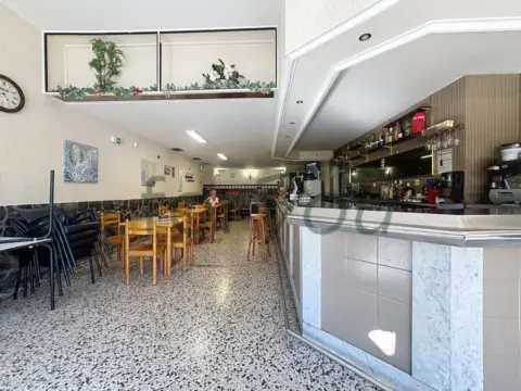 Local comercial en calle de Beraun