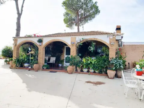 Finca rústica en Bonares