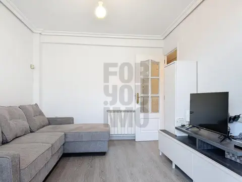 Piso en Plaza de Bazkardo