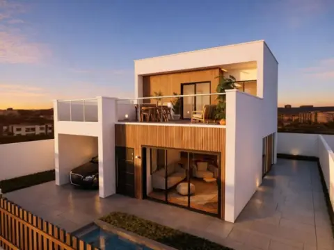 Chalet en Los Alcázares