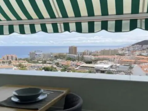 Dúplex en calle de los Ángeles