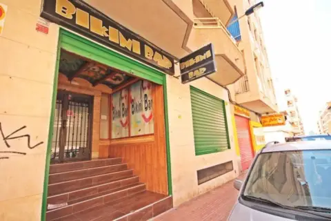 Local comercial en calle Fragata