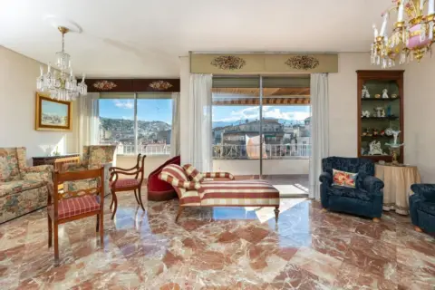 Piso en calle Tejeiro