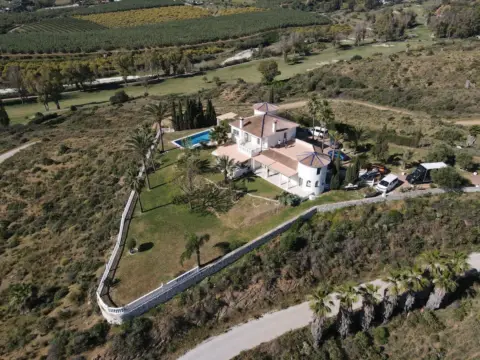 Chalet en Riviera del Sol