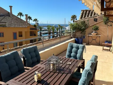 Ático en Puerto de Sotogrande-La Marina