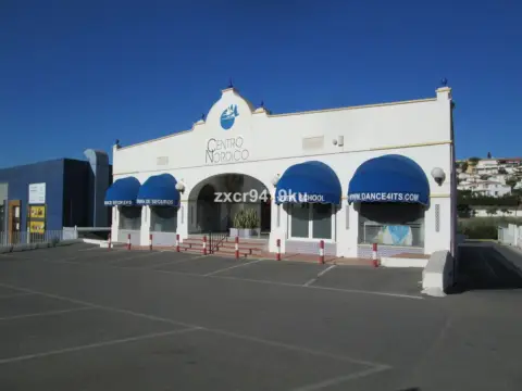 Local comercial en Riviera del Sol
