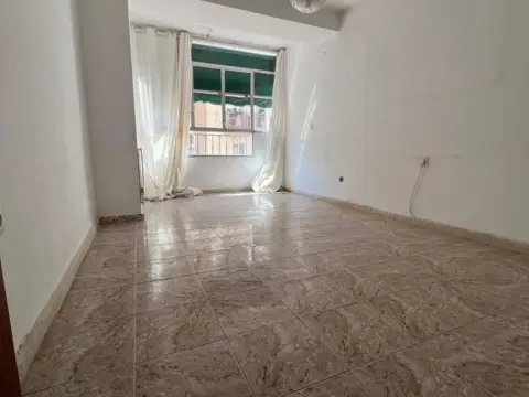 Apartamento en Limonar