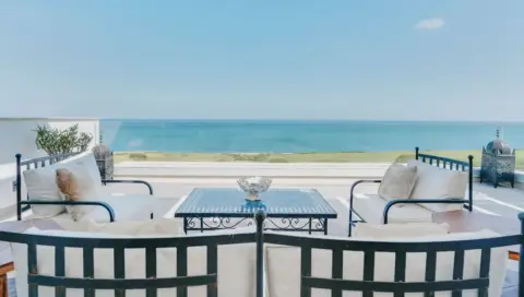 Ático en Playa La Alcaidesa
