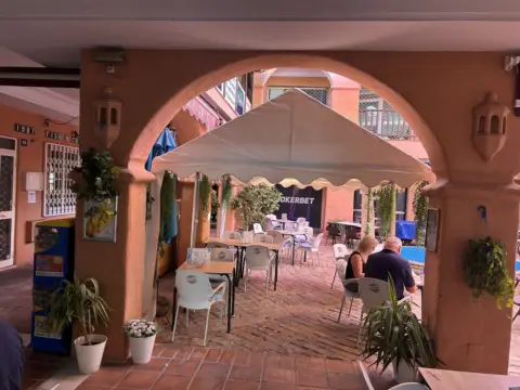 Local comercial en Riviera del Sol