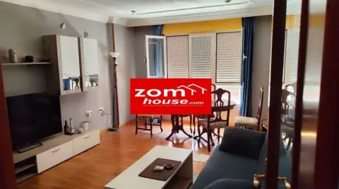 Piso en calle Grupo Doctor D Eduardo Olivera