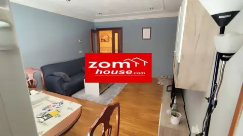 Piso en calle Grupo Doctor D Eduardo Olivera