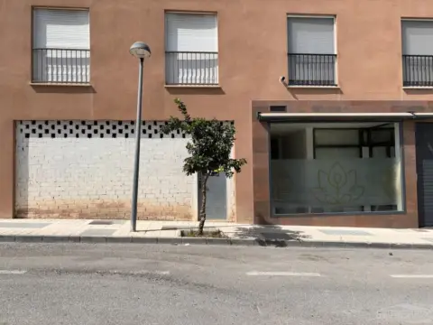 Local comercial en calle de Córdoba, 9