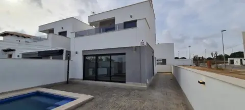 Chalet en Los Dolses
