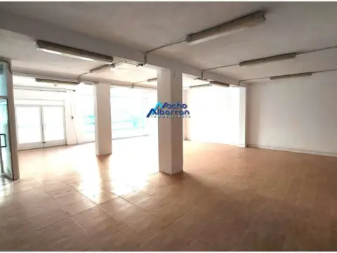 Local comercial en San Roque-Ronda Norte