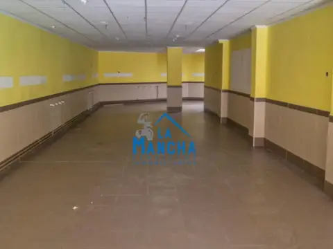 Local comercial en calle del Doctor Fléming
