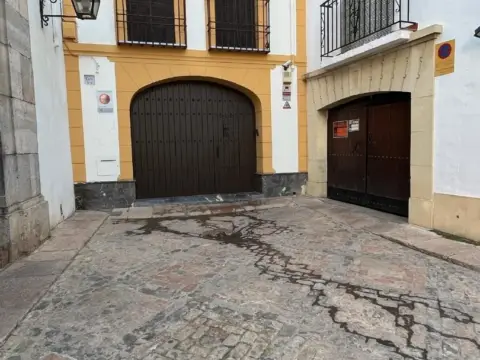 Garatge a Casco Antiguo