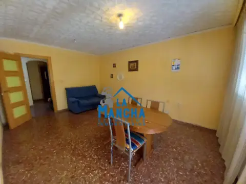 Piso en calle de Almería