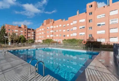 Piso en Avenida 1º de Mayo, nº 10