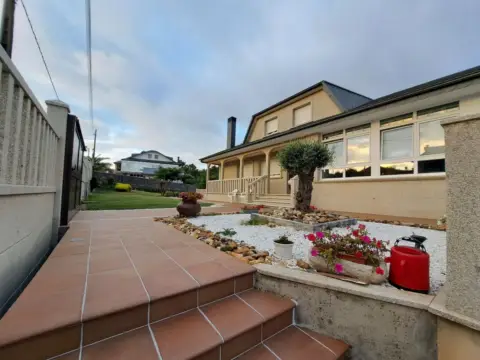 Chalet en Camino Chaián