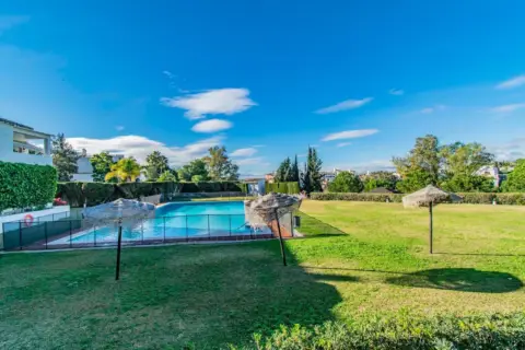 Casa adosada en calle Quintana