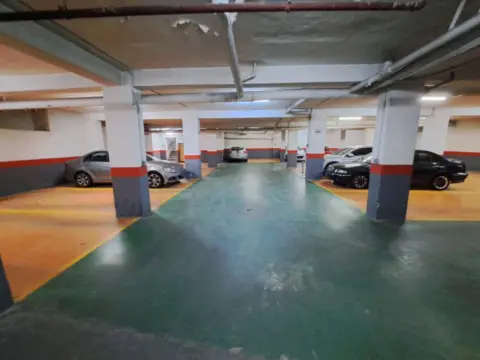 Garaje en Zona Avenida Santos Patronos