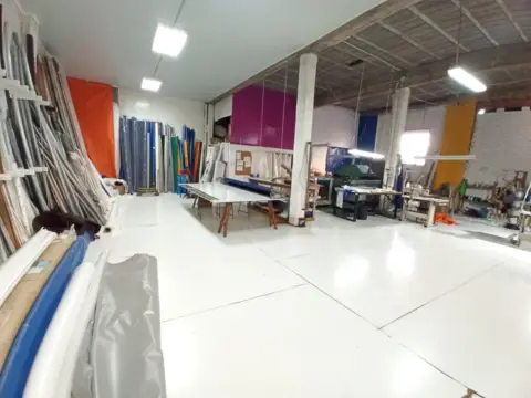 Nave industrial en Plaza Sant Judes