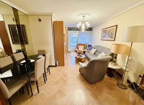 Piso en calle de Acibelas