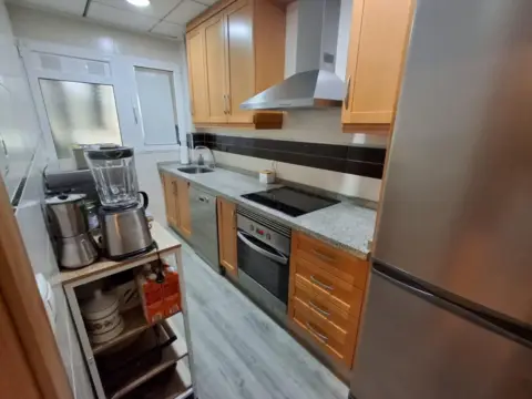 Piso en calle del Escultor Antonio Navarro Santafé