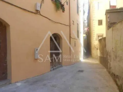 Local comercial en Travessia dels Drets
