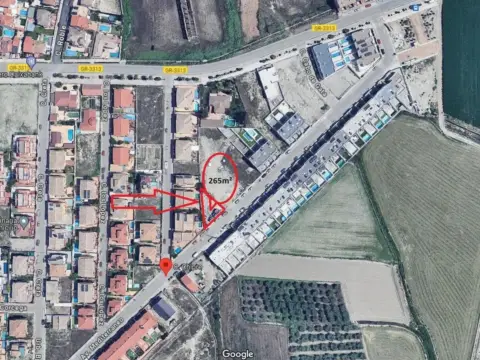 Terreno en Avenida del Mediterráneo